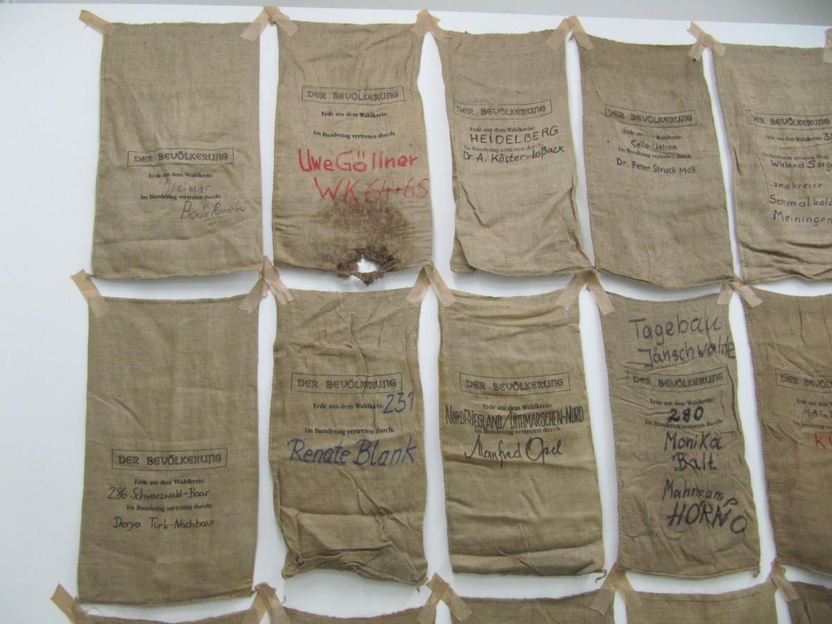 Der_Bevoelkerung_25Jahre