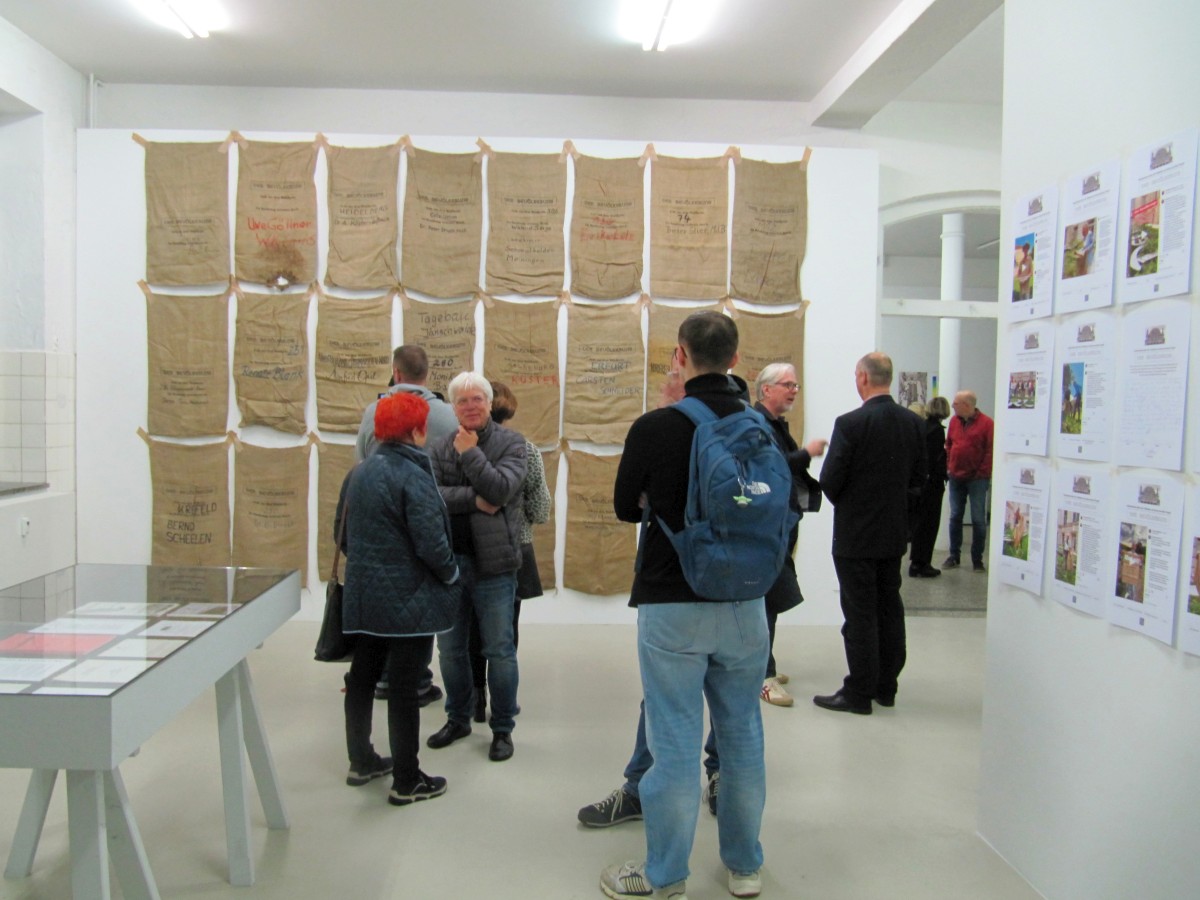 Der_Bevoelkerung_25Jahre