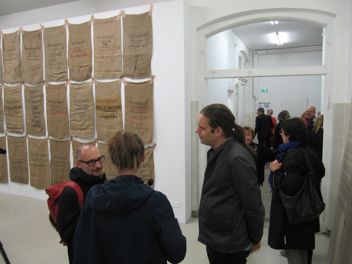 Der_Bevoelkerung_25Jahre