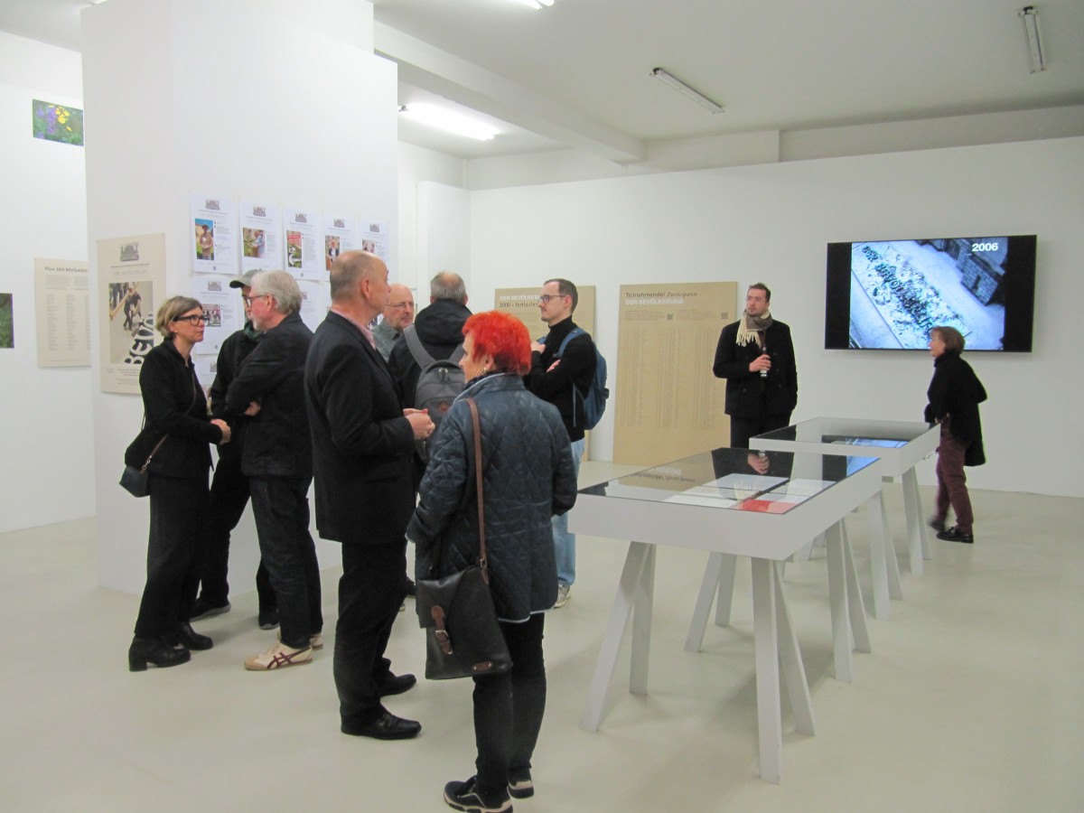 Der_Bevoelkerung_25Jahre