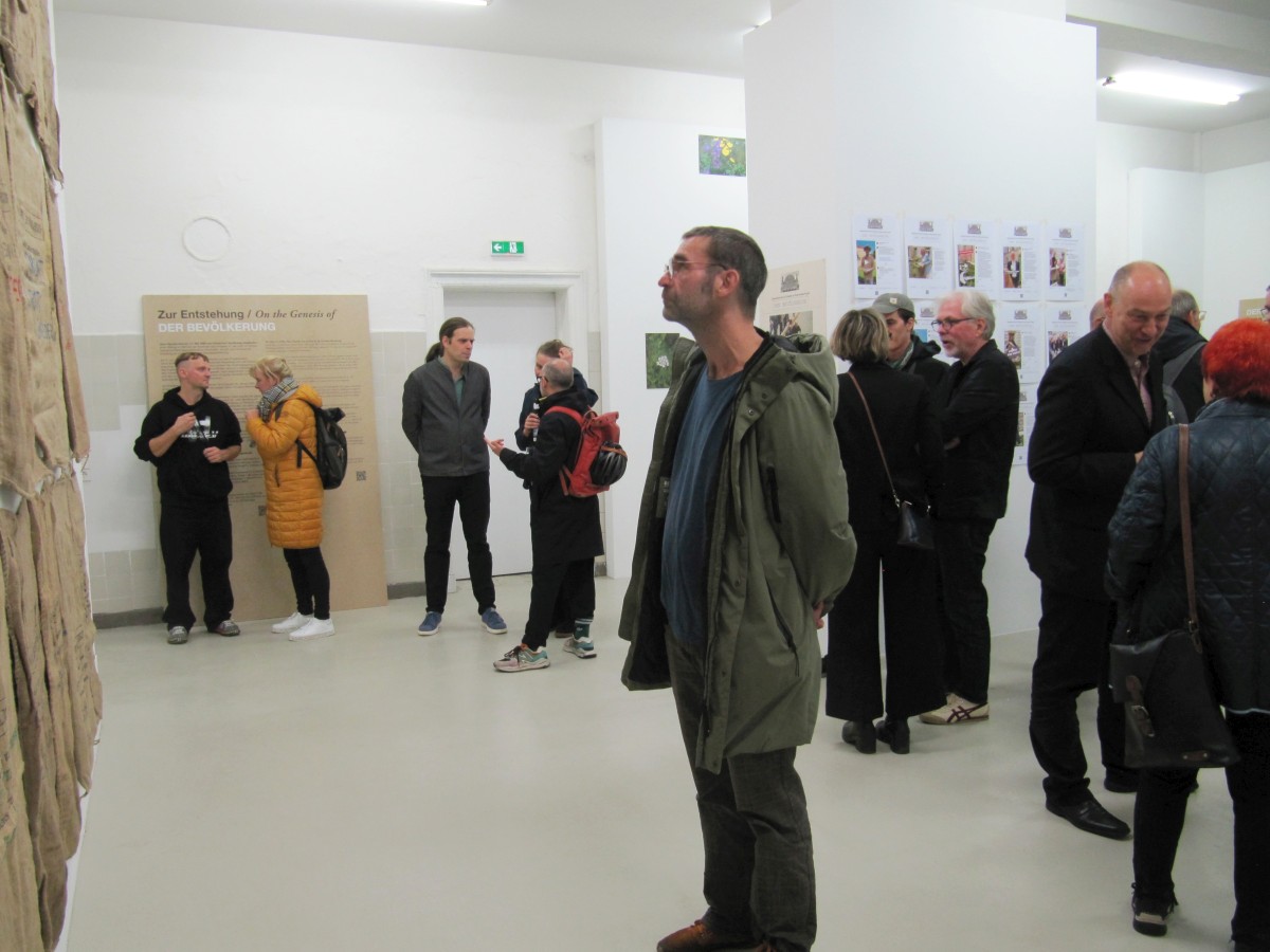 Der_Bevoelkerung_25Jahre