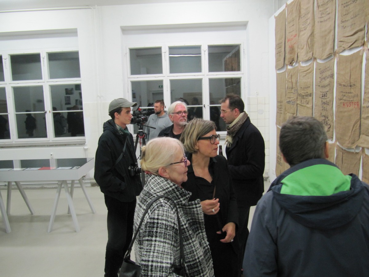 Der_Bevoelkerung_25Jahre