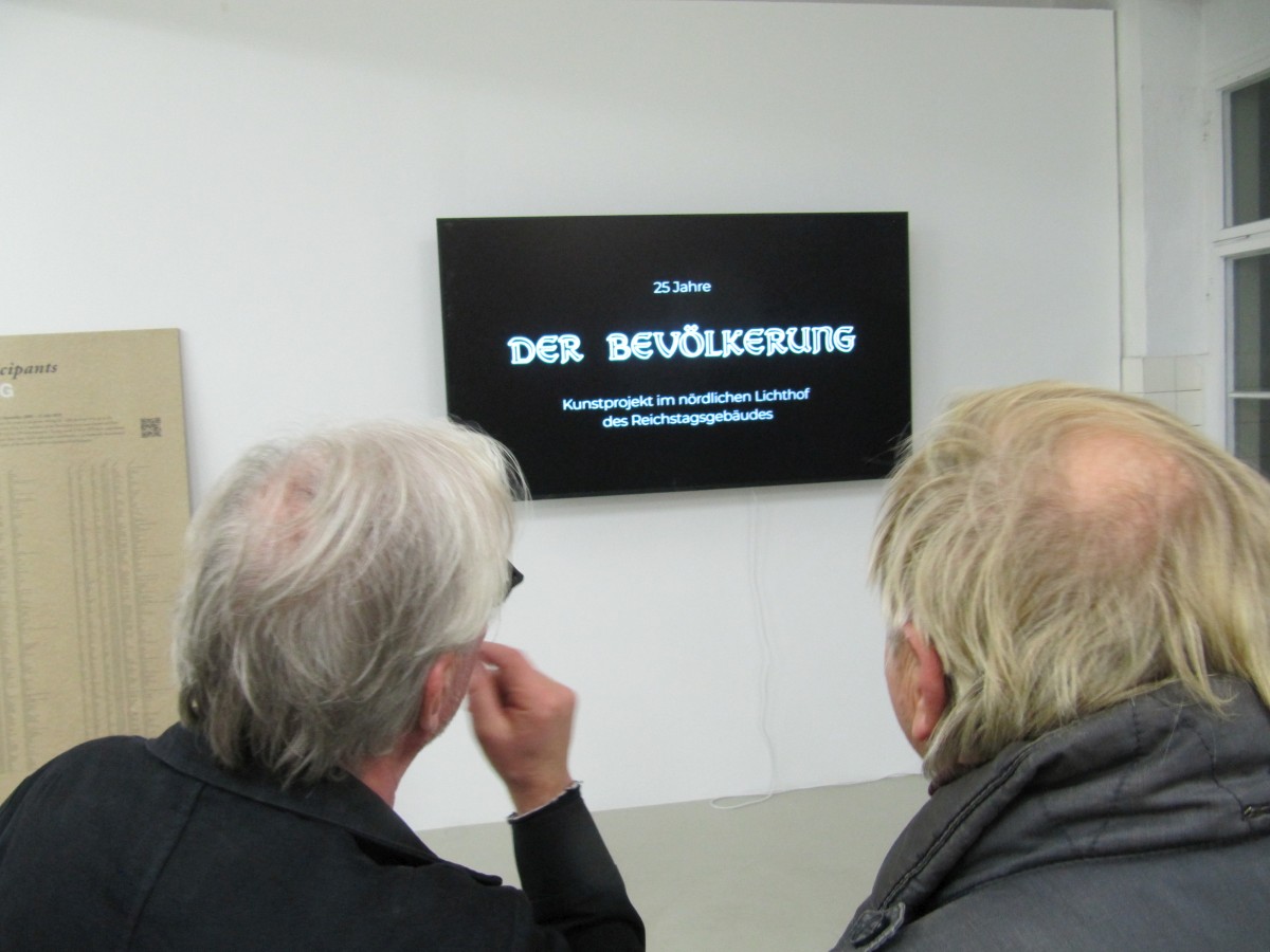 Der_Bevoelkerung_25Jahre