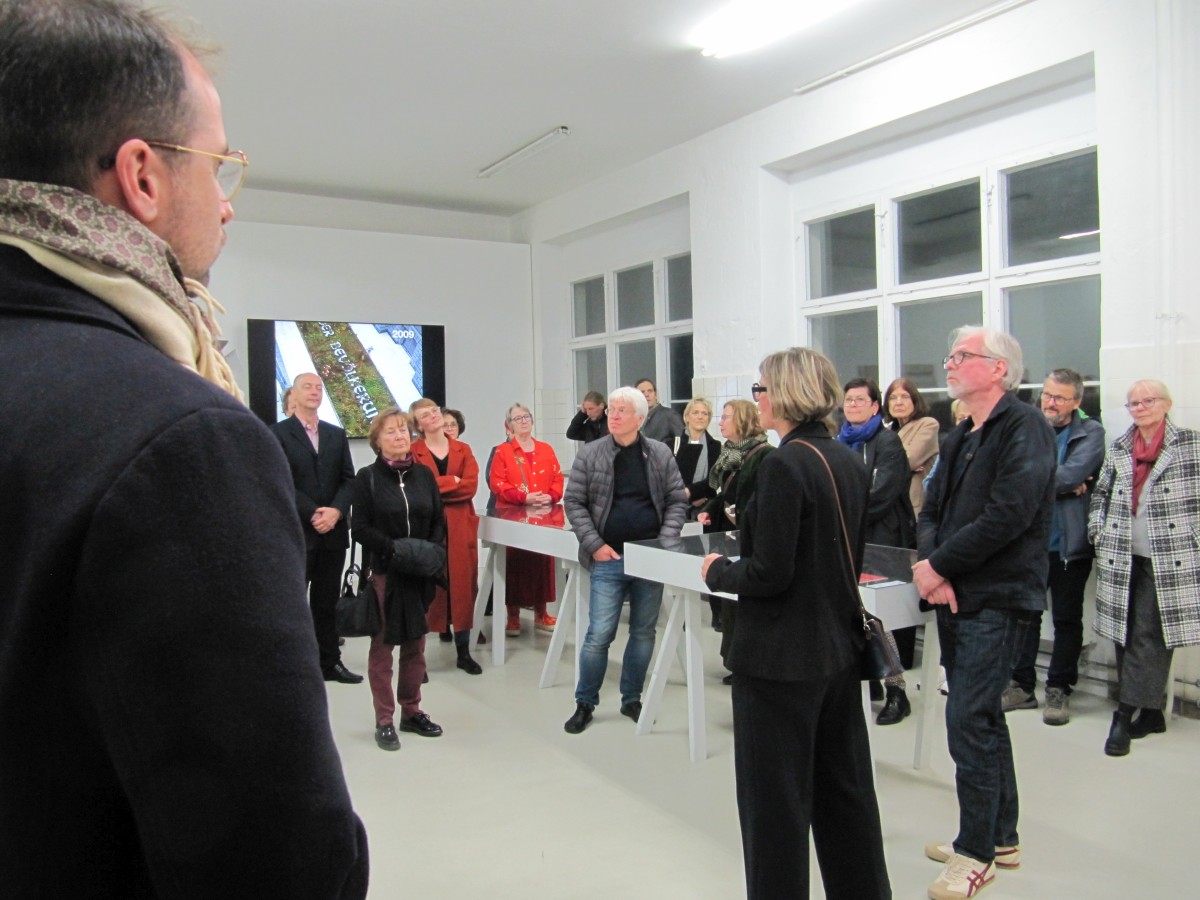 Der_Bevoelkerung_25Jahre