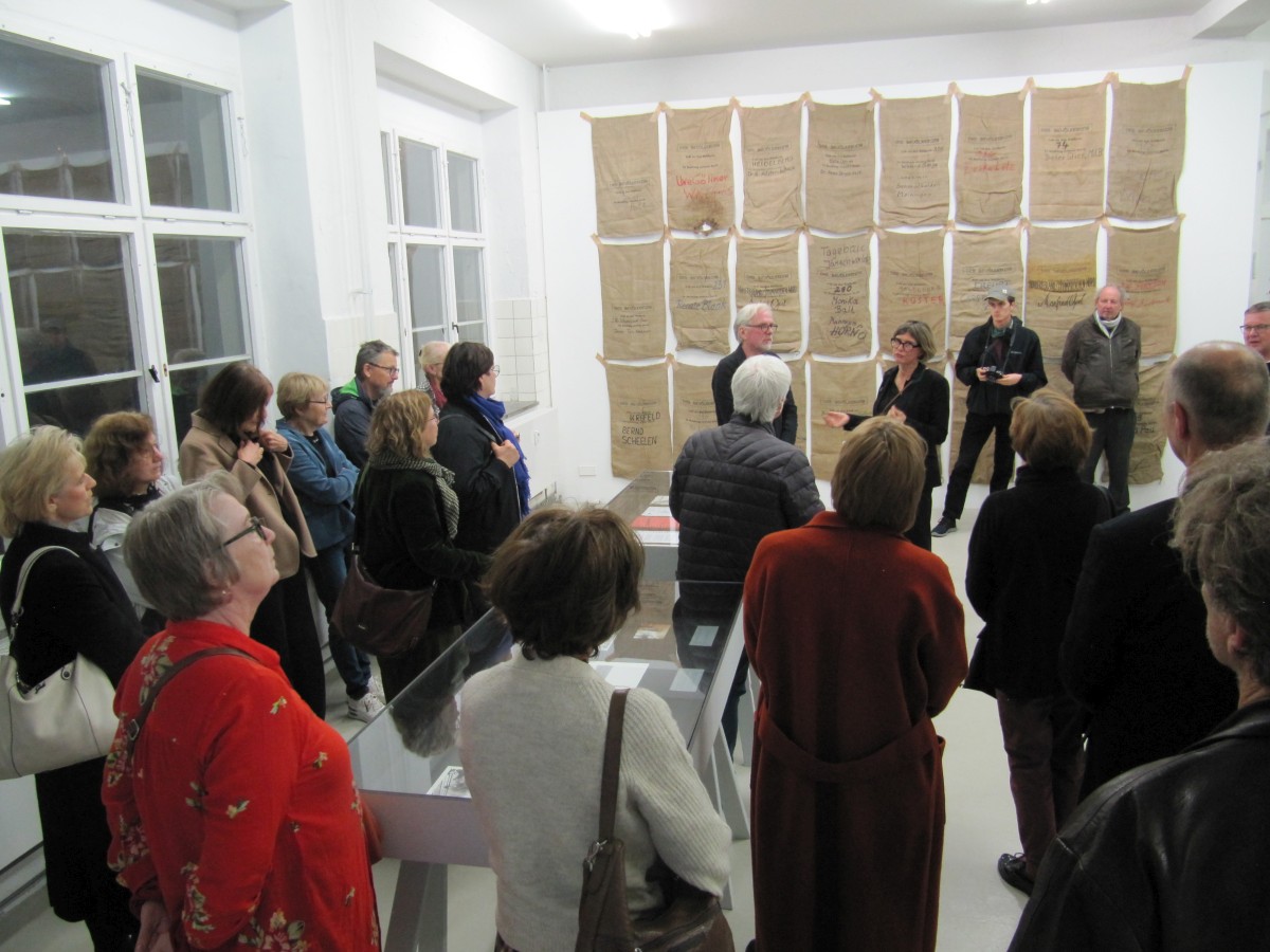 Der_Bevoelkerung_25Jahre