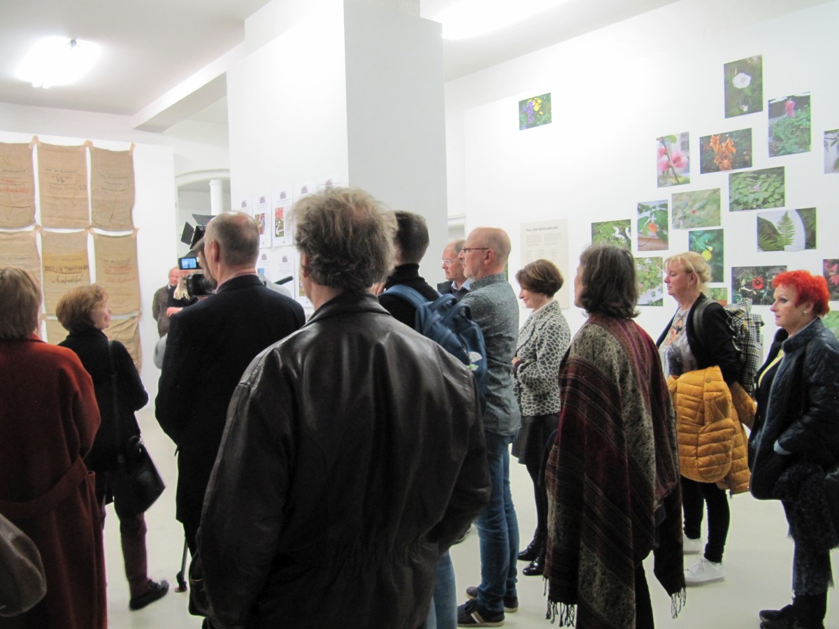 Der_Bevoelkerung_25Jahre