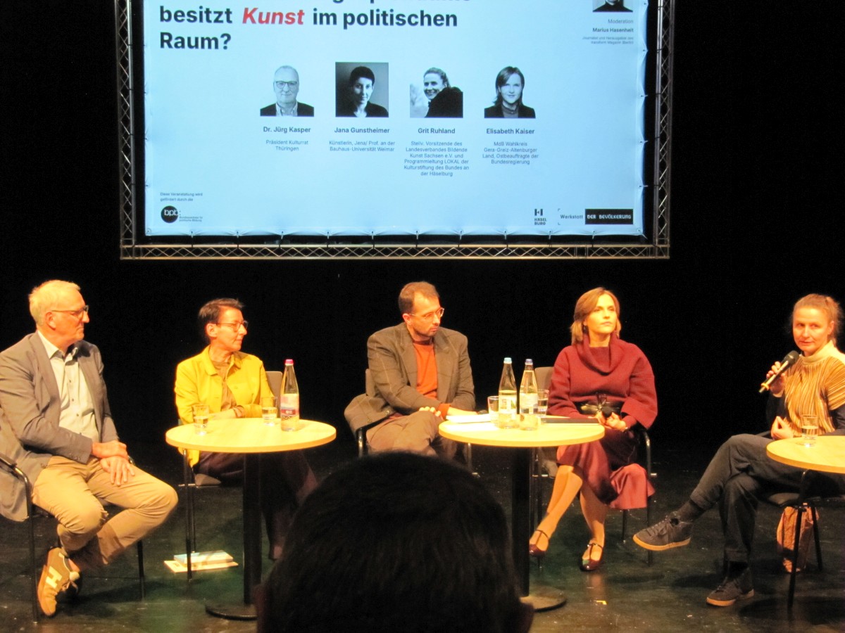 Der_Bevoelkerung_25Jahre