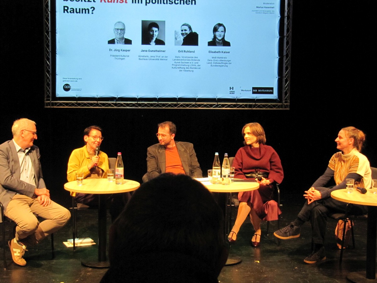 Der_Bevoelkerung_25Jahre