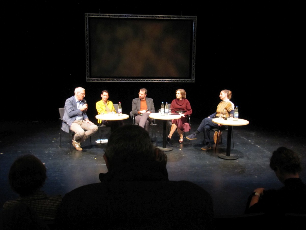 Der_Bevoelkerung_25Jahre