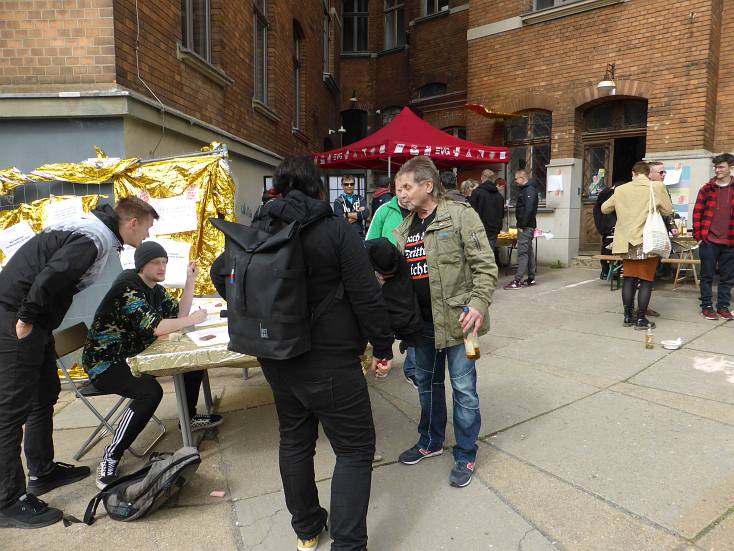 Gold_statt_Braun_2023-05-07