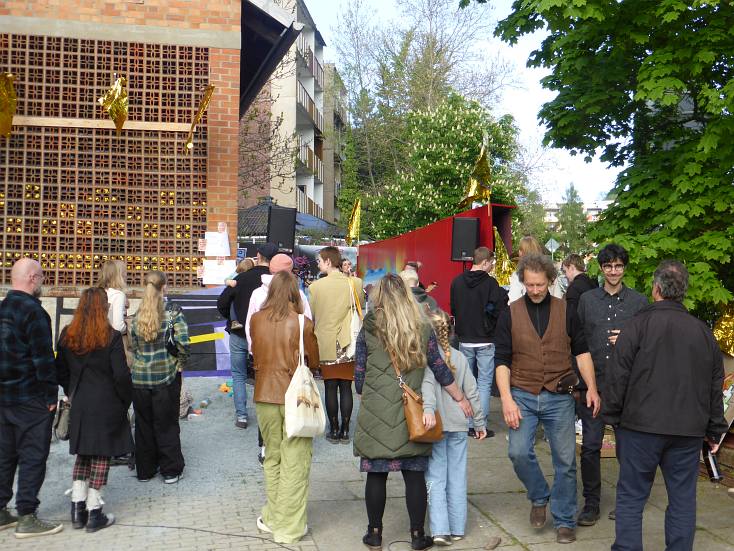 Gold_statt_Braun_2023-05-07