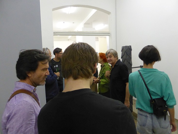 NGfZK_2023_Zwischenraeume